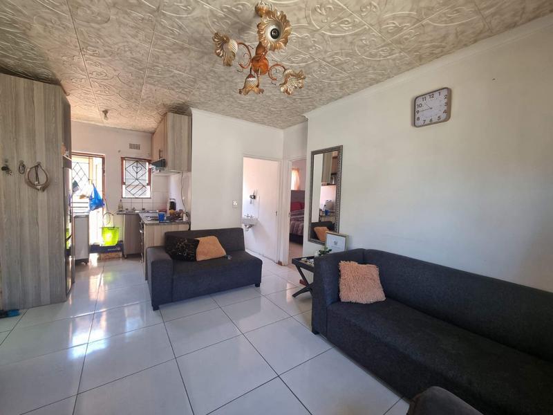 To Let 2 Bedroom Property for Rent in Highbury Western Cape